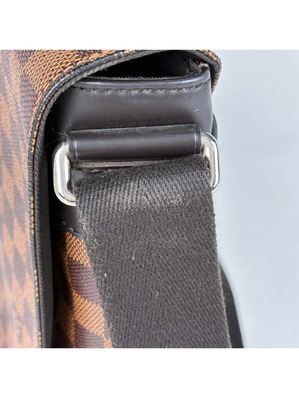 Louis Vuitton Damier District PM NM Shoulder Bag Brown